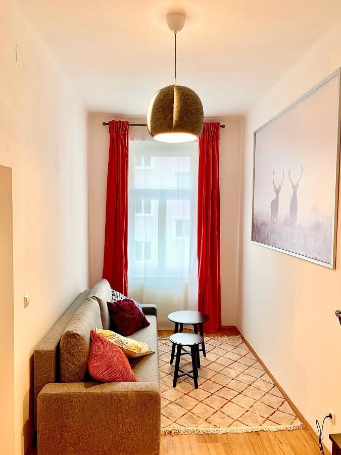 Urban City Retreat - By Nahuen Suites Graz Esterno foto