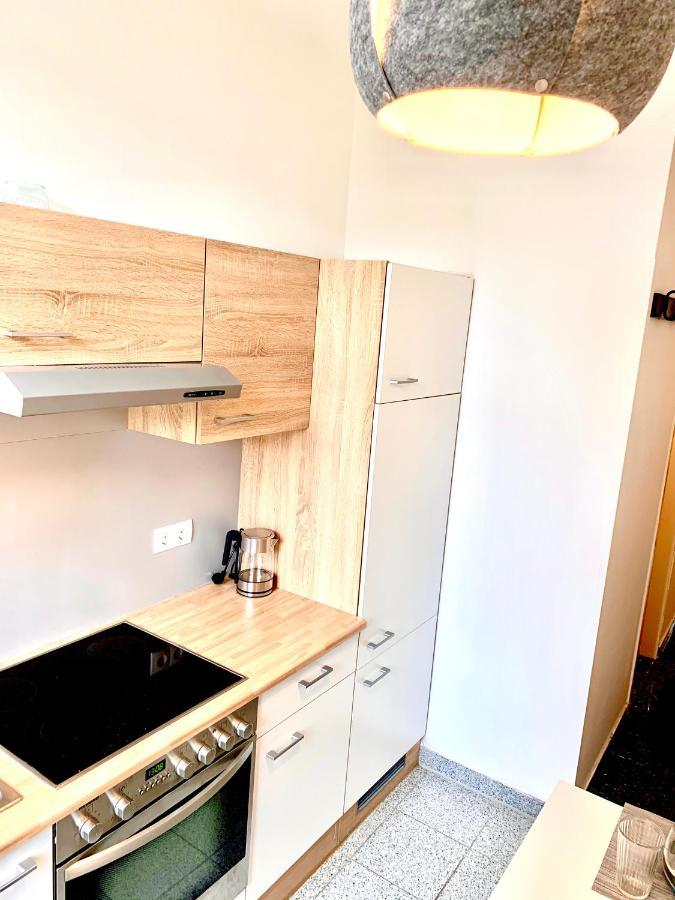 Urban City Retreat - By Nahuen Suites Graz Esterno foto